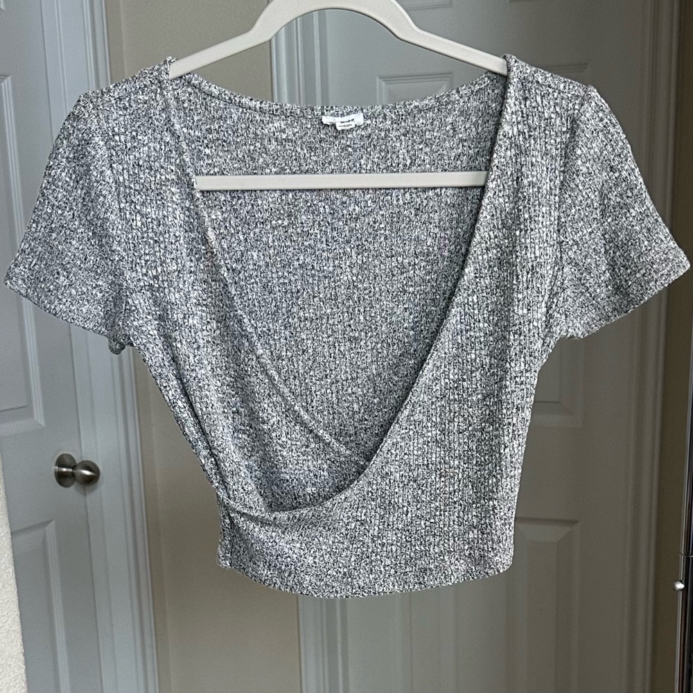 Garage Short Sleeve Crop Top
